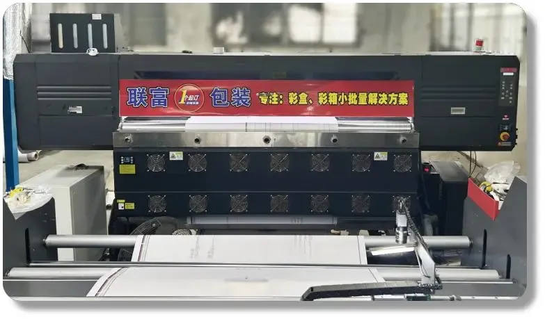 Baosiwei 8-head digital carton printer installed at customer site in Zhongshan, Guangdong, delivering high-quality small-batch packaging printing.