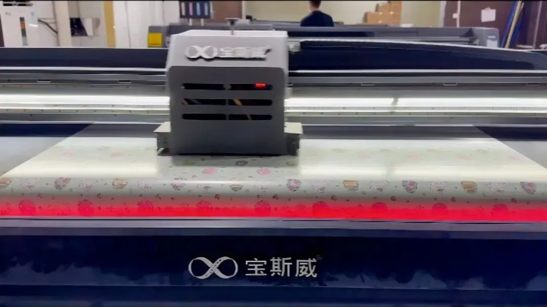 Baosiwei mild-solvent digital printing solution printing tablecloth sample, high efficiency 120–240㎡/hour