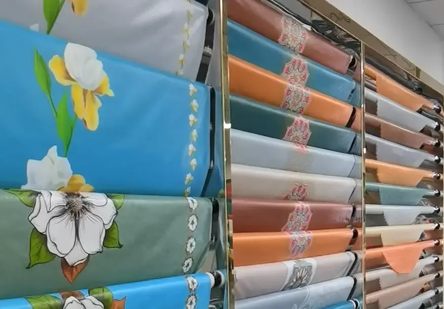 Real showroom display of tablecloths printed with Baosiwei eco-solvent direct printing solution – clear colors and smooth texture for e-commerce display use